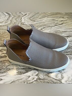 Indigo rd Slip on Sneaker/ Irkyler/ Taupe/ woven